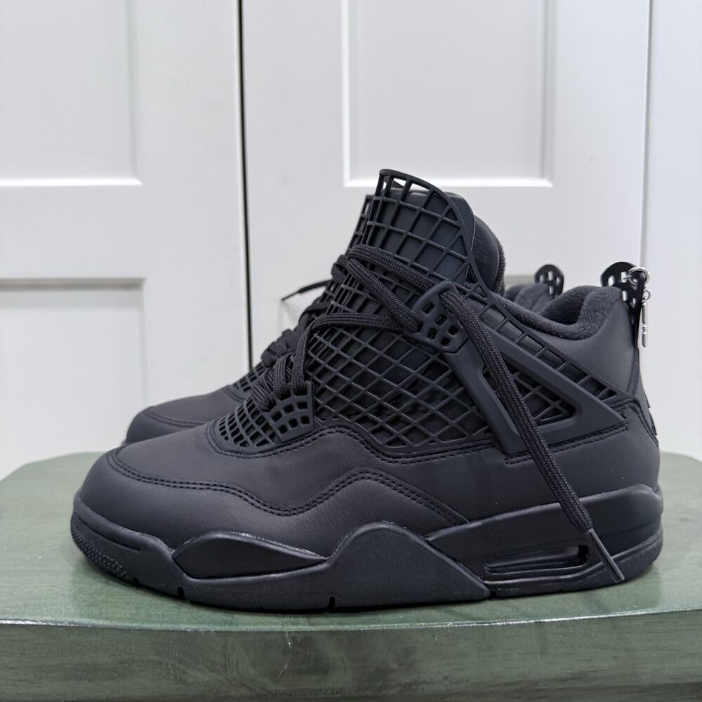 New Air Jordan 4 Retro Net Black Size 7.5 FN7251-001